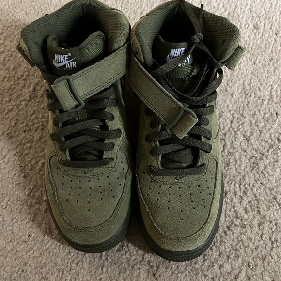 air force 1 olive green high ankle shoes